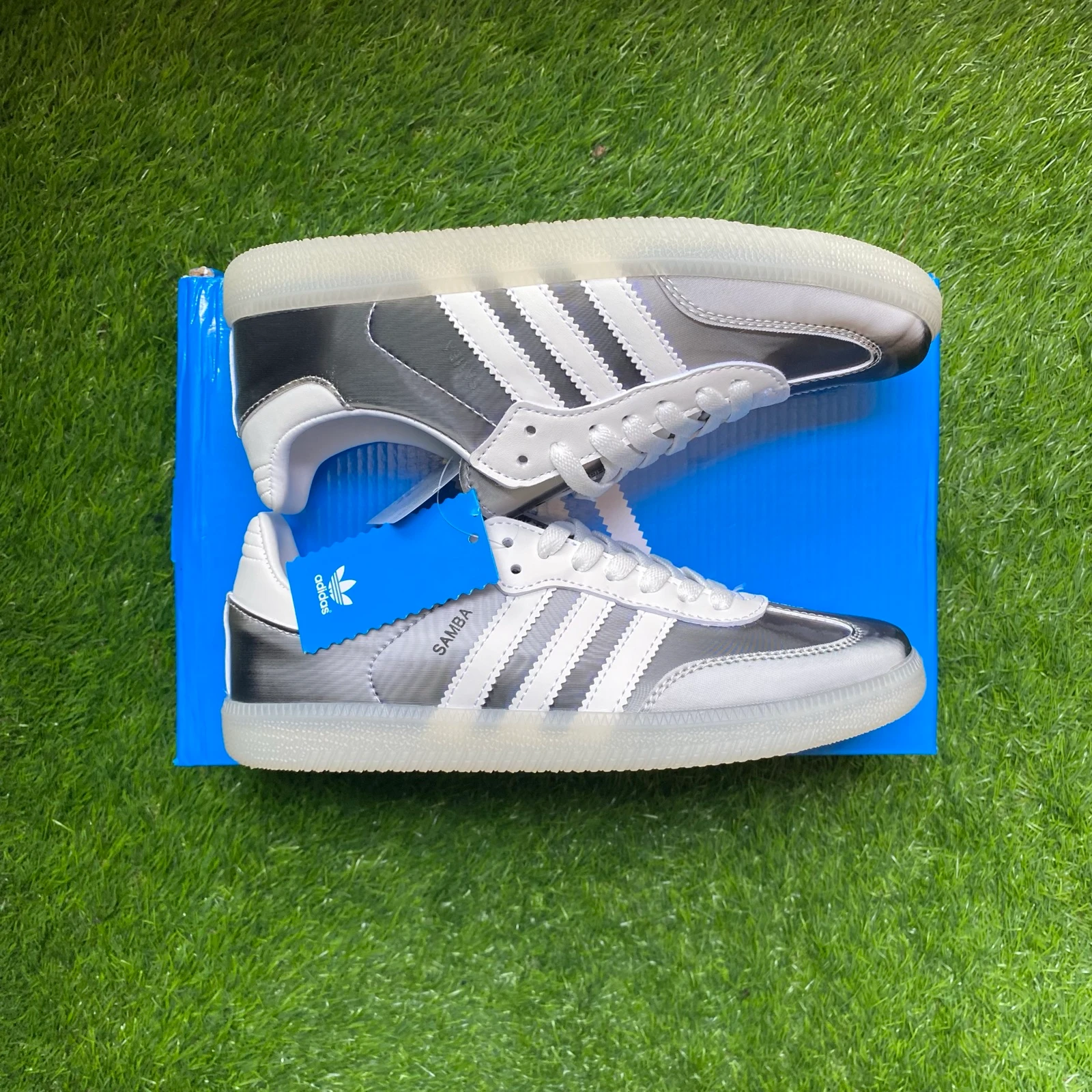 Adidas Samba Reflective Silver | Size 39 | Color Changing | New | With Box – photo 5